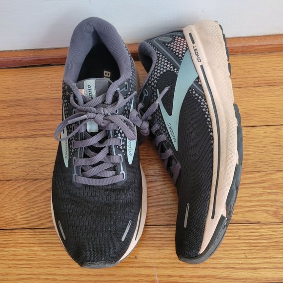Brooks 8 Black Athletic Running Tennis Shoes DNA GHOST 14 Track Cross Country - Picture 1 of 9
